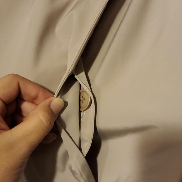 London Fog coat - Picture 5 of 11